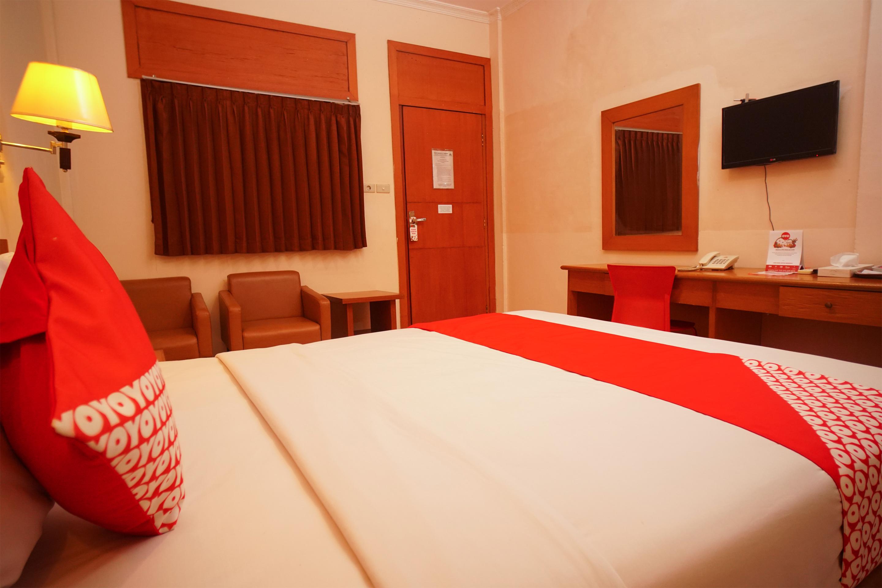 פאלמבאנג Capital O 142 Hotel Al Furqon Syariah מראה חיצוני תמונה