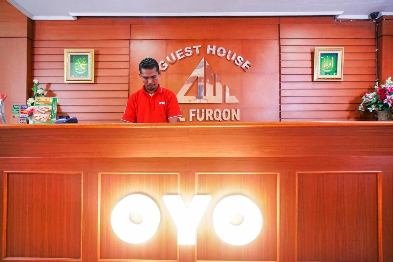 פאלמבאנג Capital O 142 Hotel Al Furqon Syariah מראה חיצוני תמונה