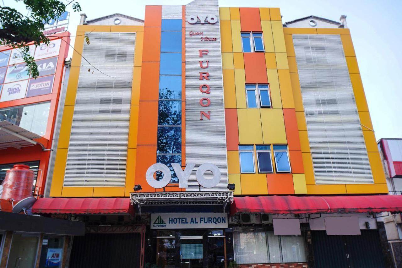 פאלמבאנג Capital O 142 Hotel Al Furqon Syariah מראה חיצוני תמונה