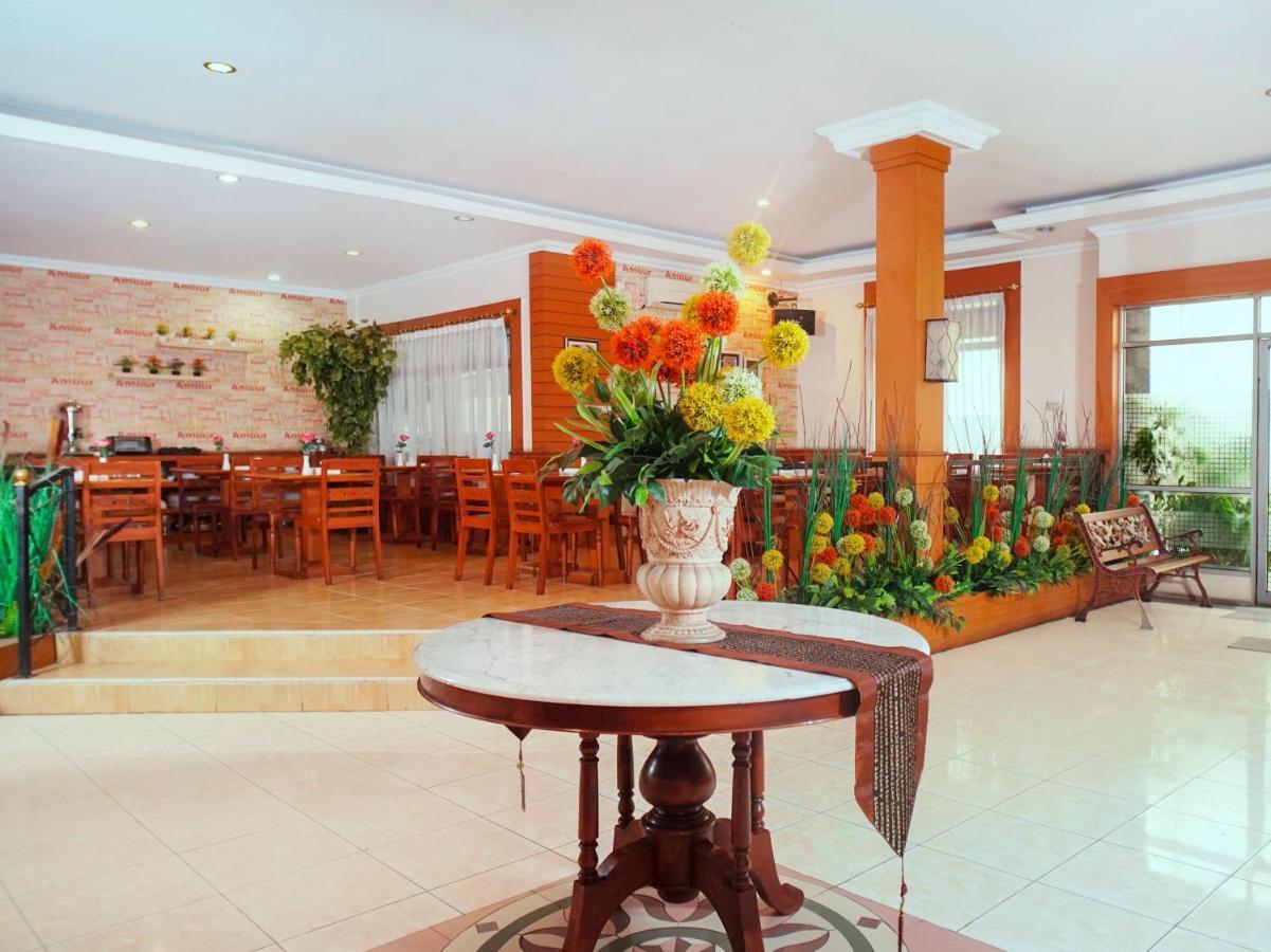 פאלמבאנג Capital O 142 Hotel Al Furqon Syariah מראה חיצוני תמונה