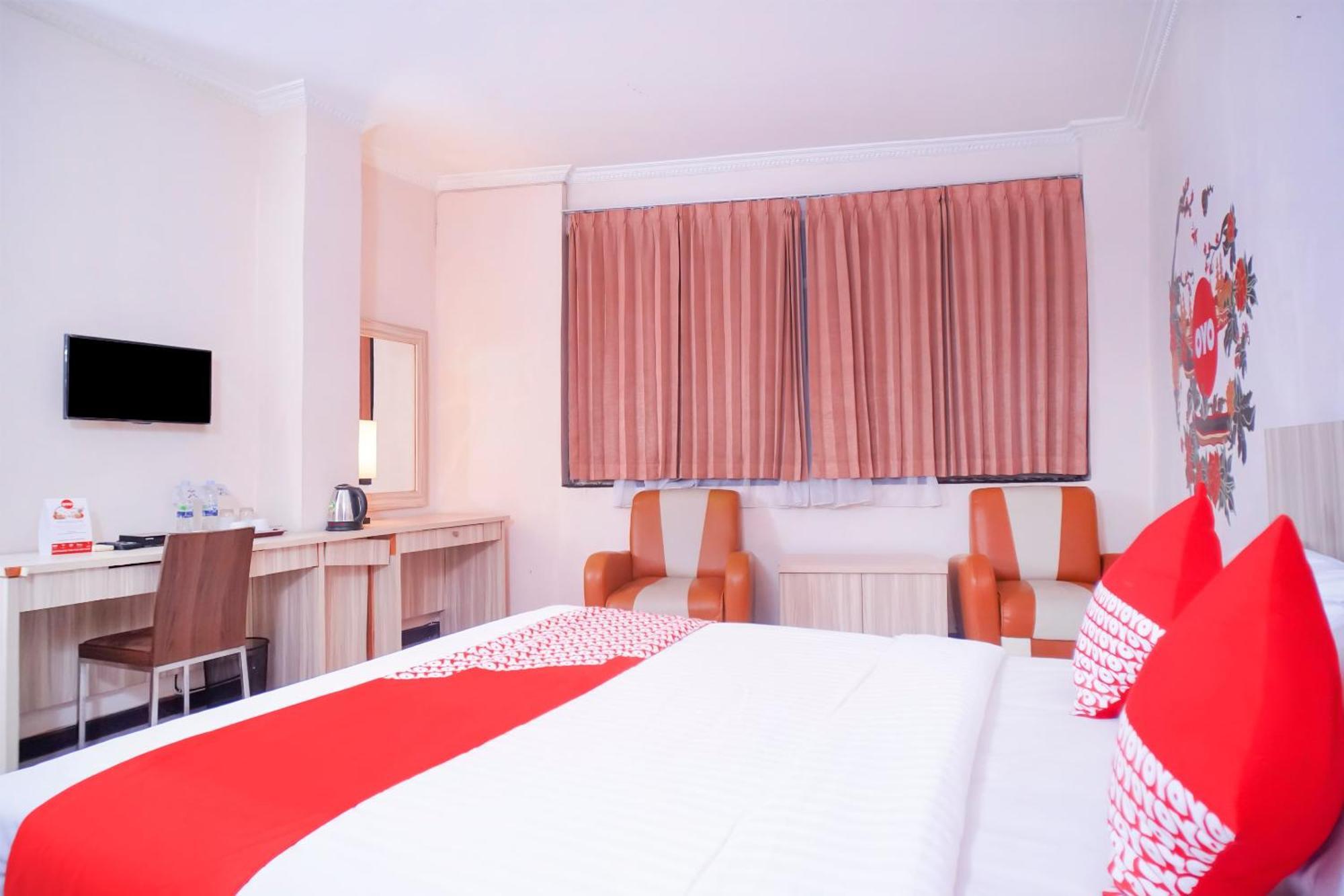 פאלמבאנג Capital O 142 Hotel Al Furqon Syariah מראה חיצוני תמונה