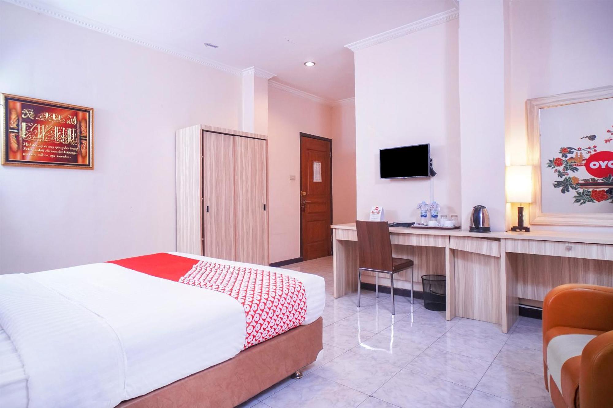 פאלמבאנג Capital O 142 Hotel Al Furqon Syariah מראה חיצוני תמונה